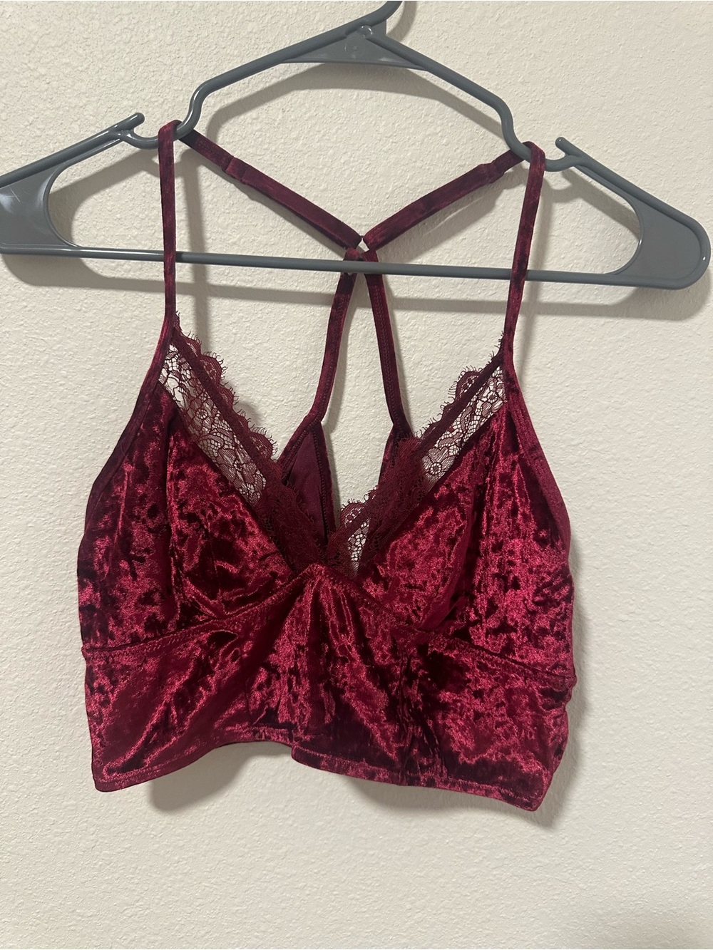 Aerie Red Maroon Romantic Velvet Lace Racerback Bralette